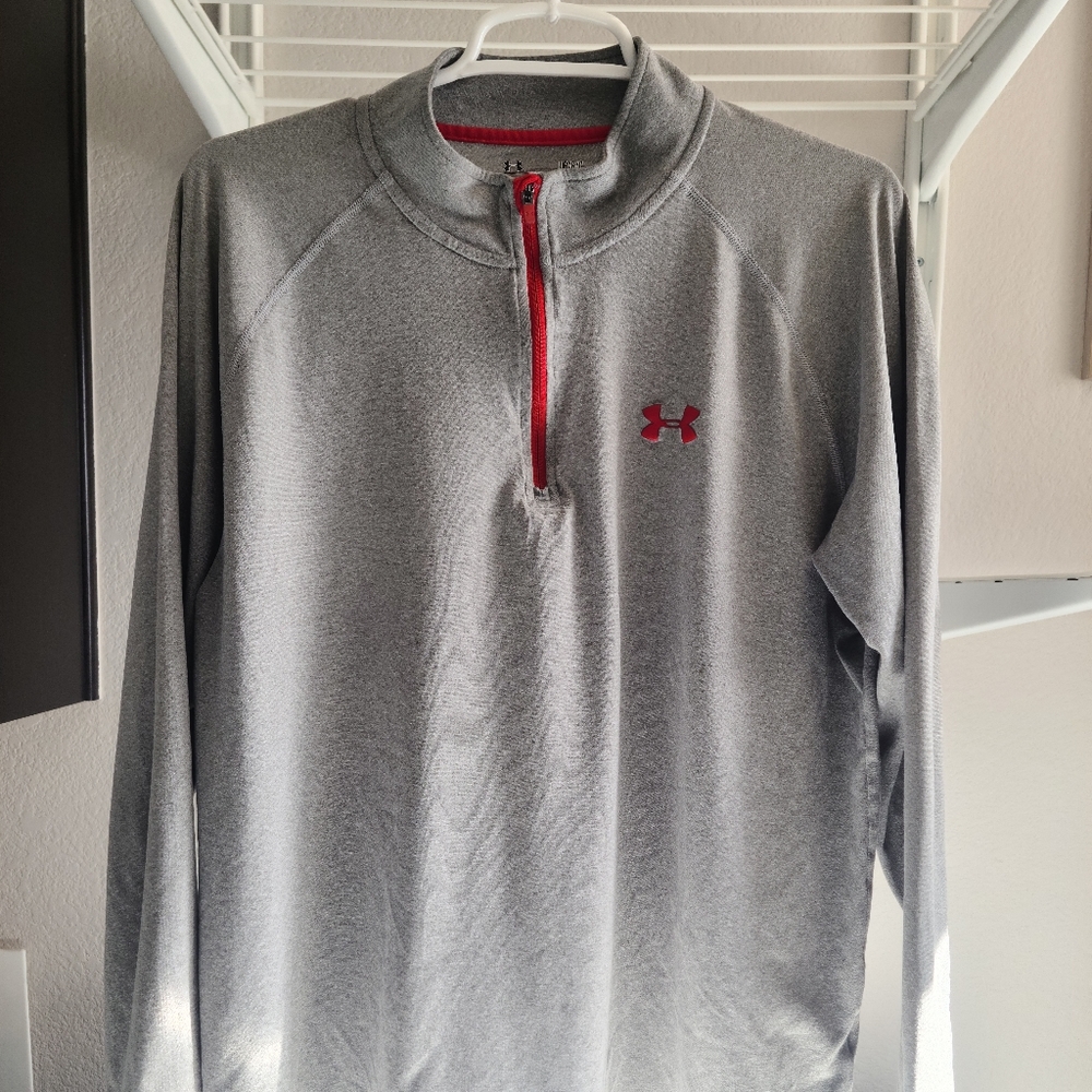 Men's Underarmour 3/4 Zip up Size Large